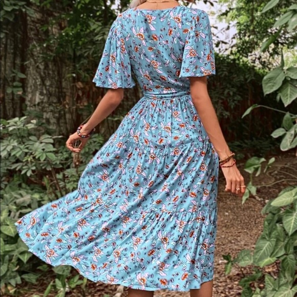 Boho floral ruffle hem belted dress - Picture 2 of 14